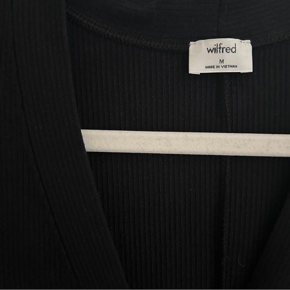 Aritzia/Wilfred Black Sweater Dress - Picture 5 of 6